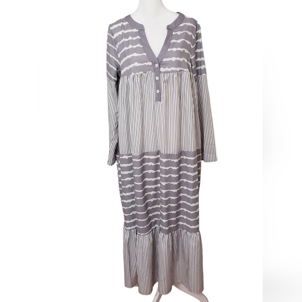 C.OZ.Y  Striped Long Dress Long Sleeve Gray and White Size M